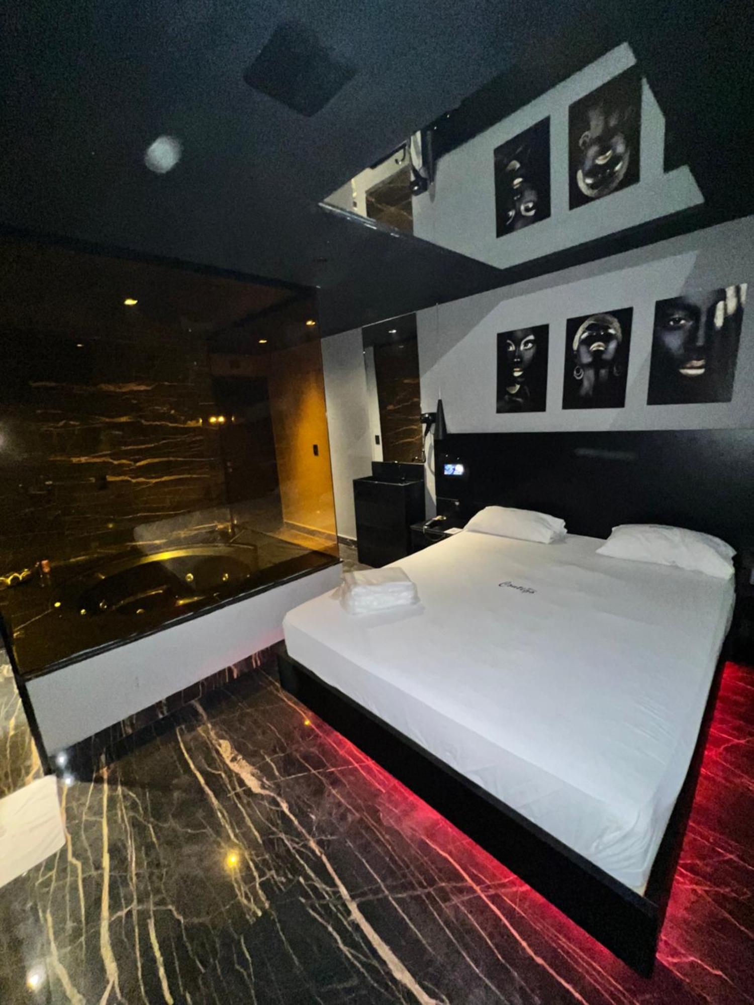 Motel Contigo グアルーリョス エクステリア 写真