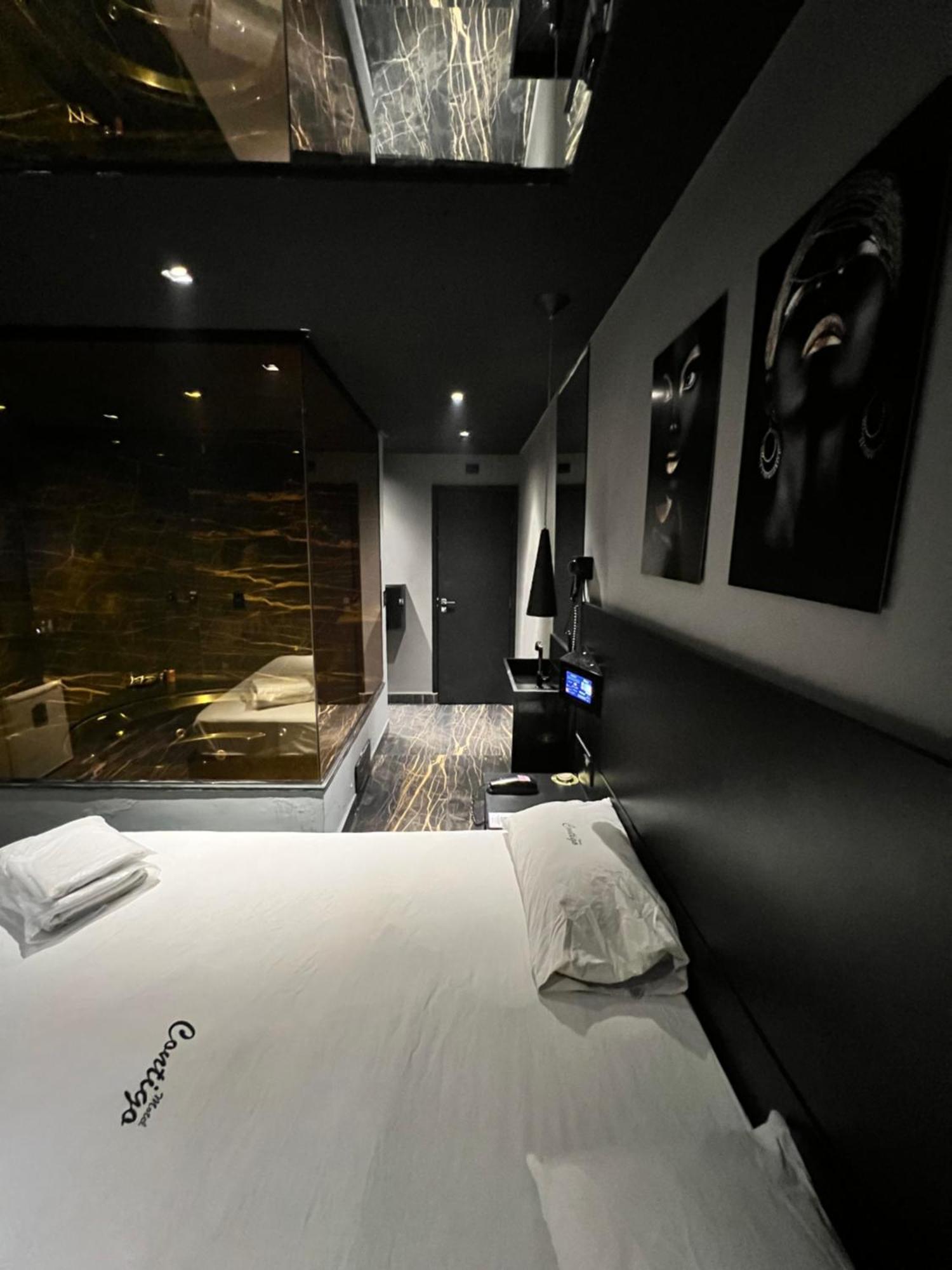 Motel Contigo グアルーリョス エクステリア 写真