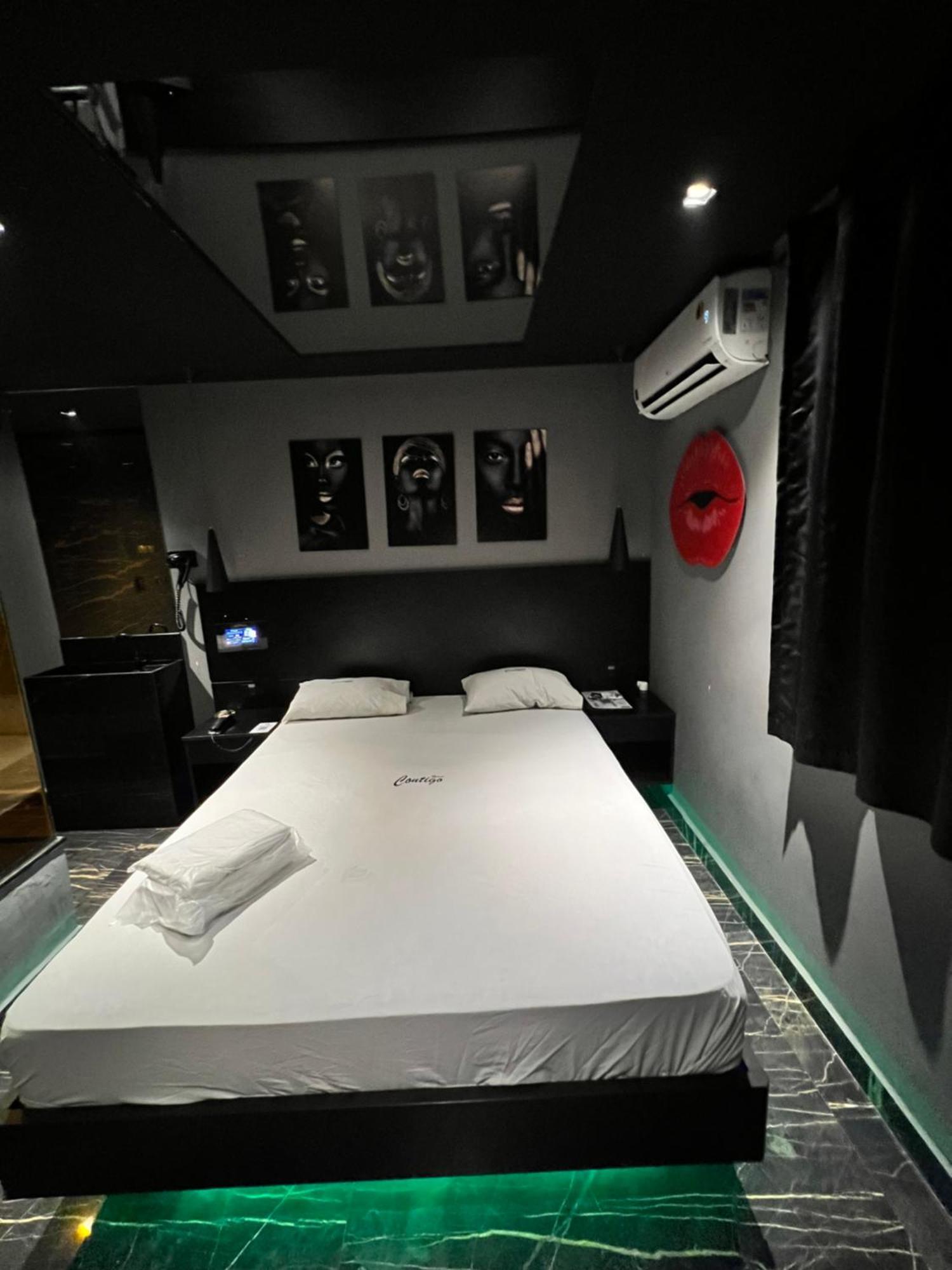 Motel Contigo グアルーリョス エクステリア 写真